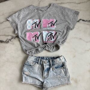 Girls MTV Crop Top & Gap Kids Denim Shorts Set Size 5 Retro 90s Vibes Distressed